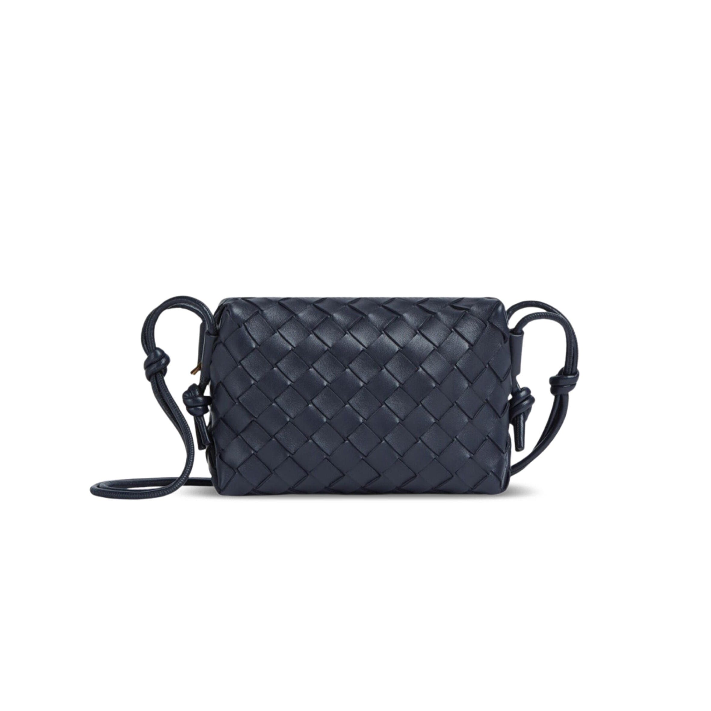 BOTTEGA VENETA MINI LOOP CAMERA BAG 723547 (17*10*6cm)